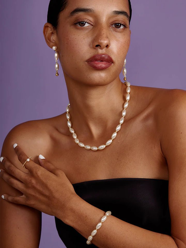 Rice Pearl Short Necklace