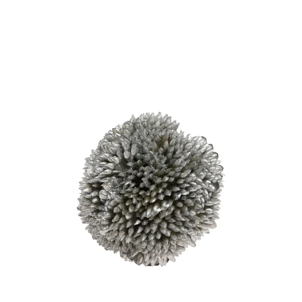 Berry Ball Decor