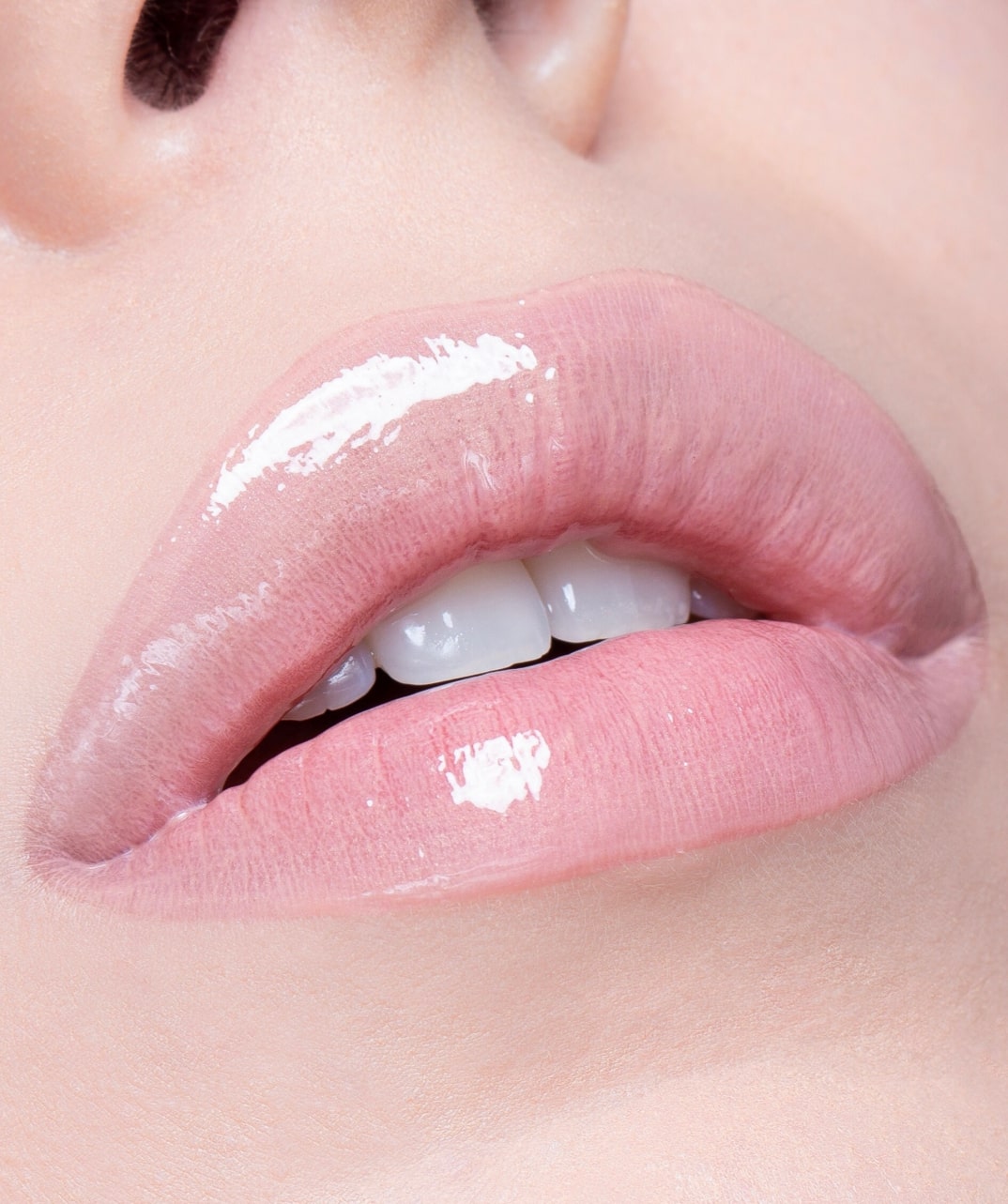 City Lips Plumping Lip Gloss
