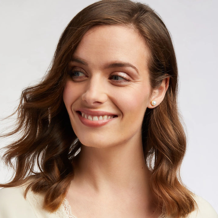 Penelope Pearl Stud Earrings