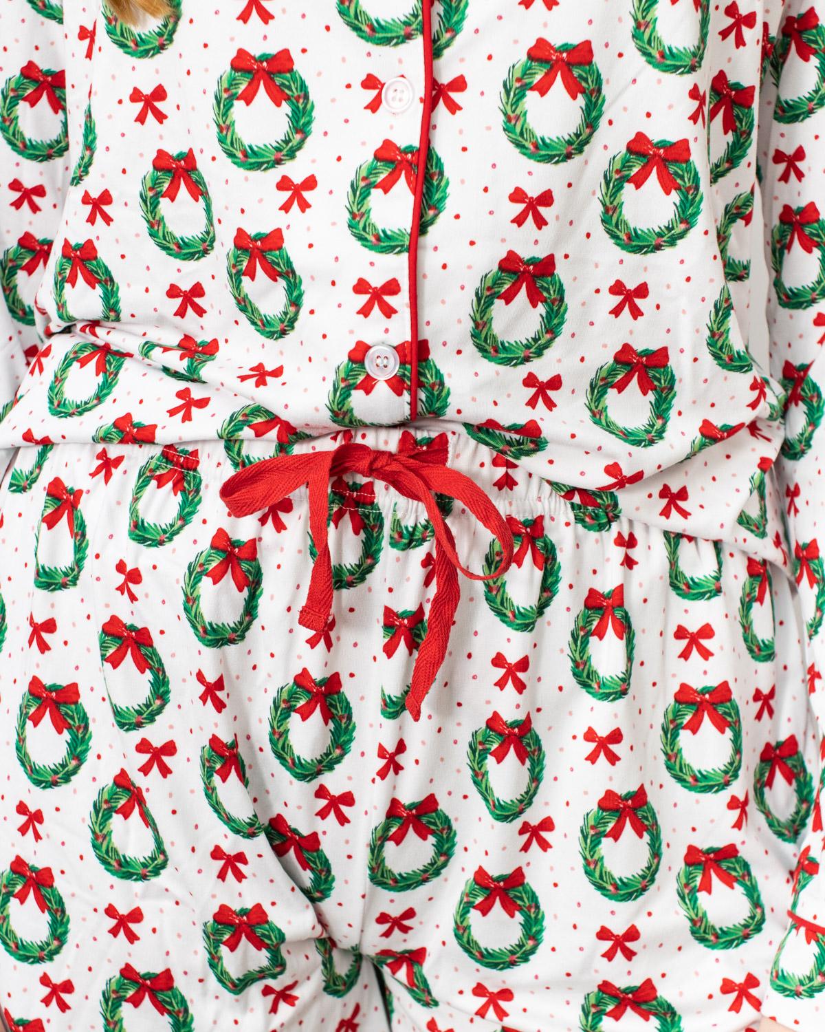 Classic Wreath Pajama Set