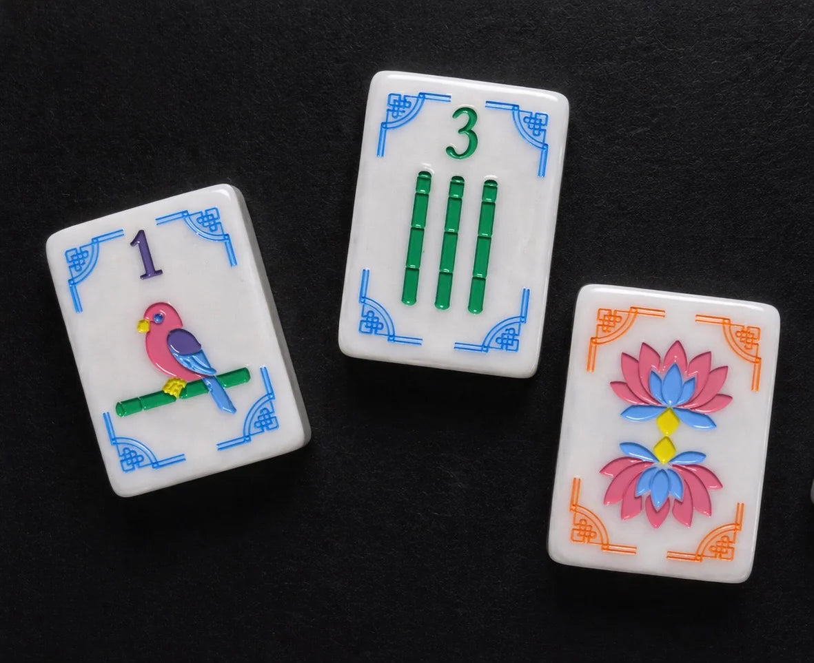 The Traditional Line Mahjong Tile Set