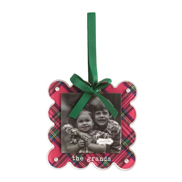 Scalloped Tartan Photo Ornament