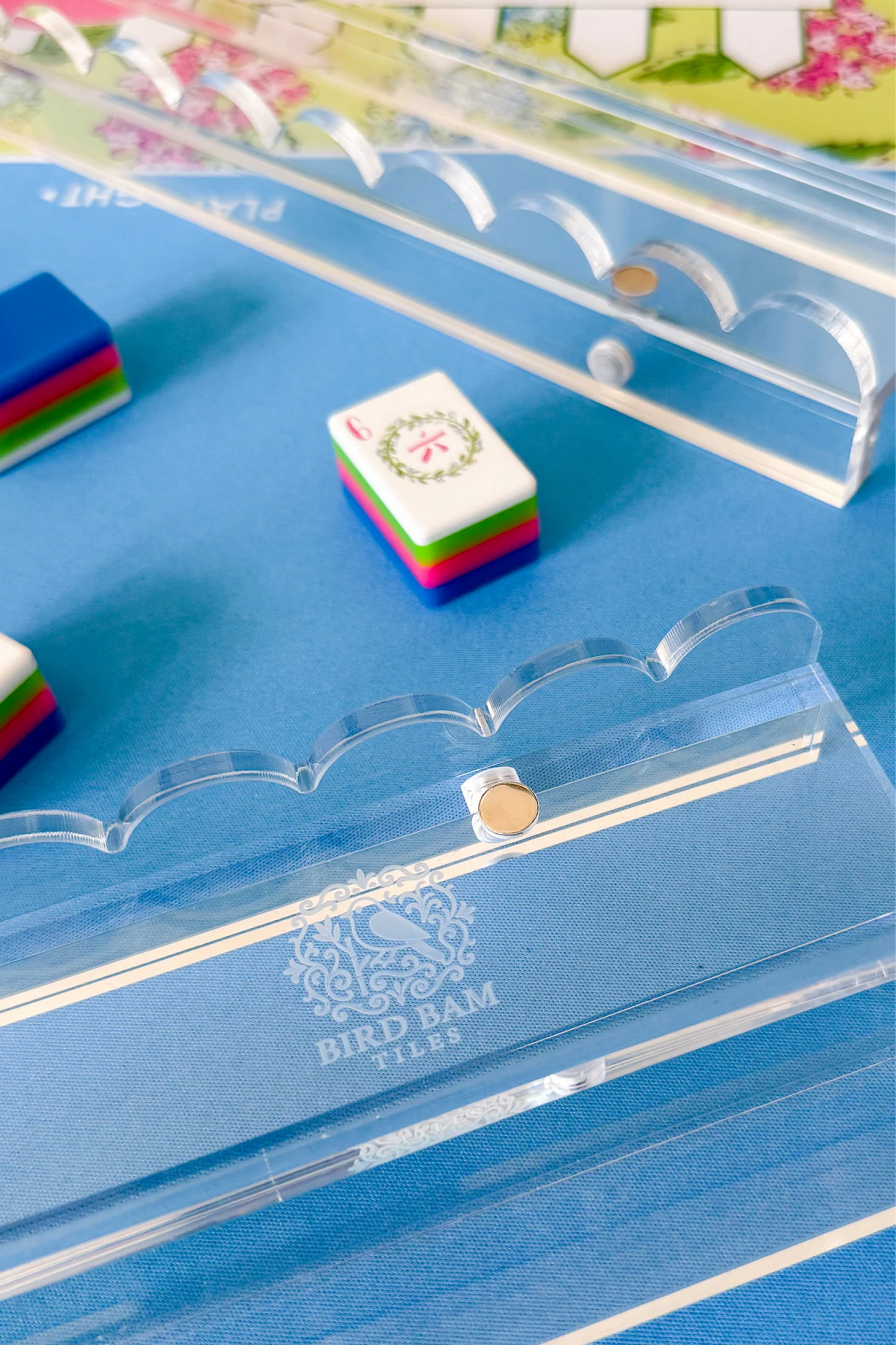 Clear Scalloped Mahjong Racks