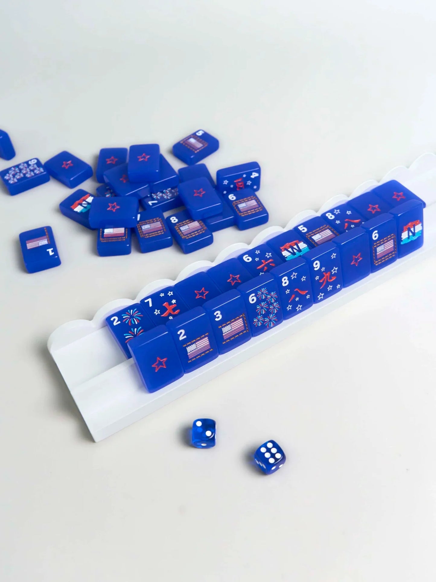 20" Scalloped Wooden Mahjong Rack Set