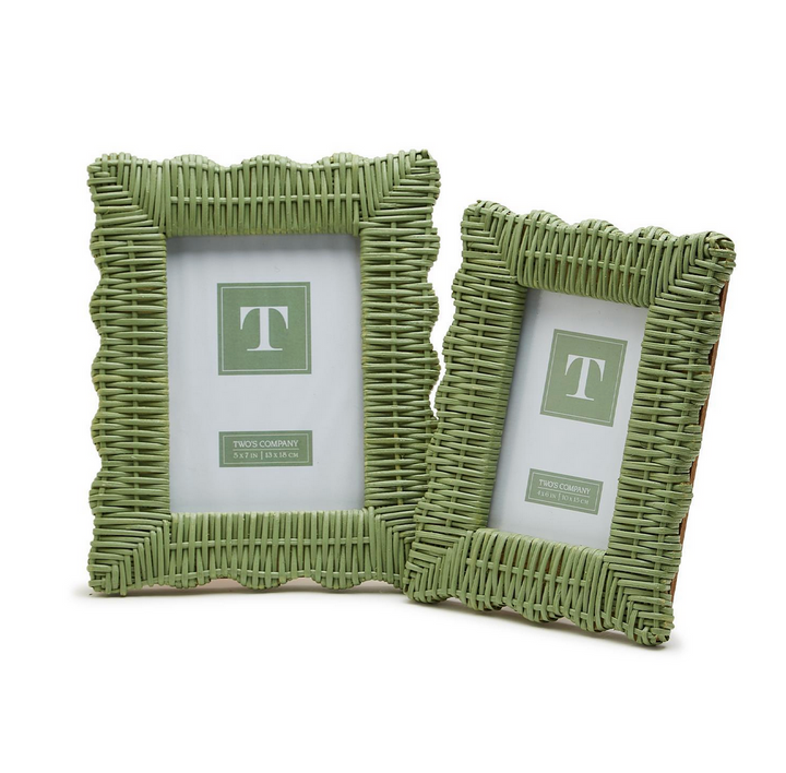 Green Scalloped Wicker Weave Frame