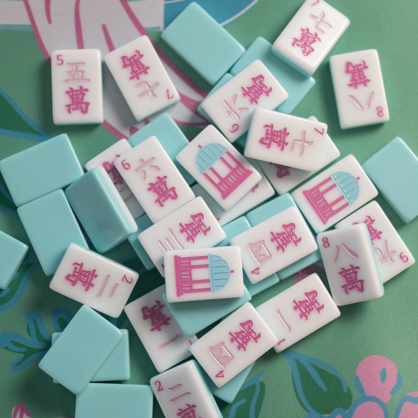 Southern Springs Mahjong Tile Set