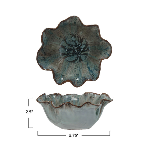 Ruffle Blue & White Stoneware Bowl