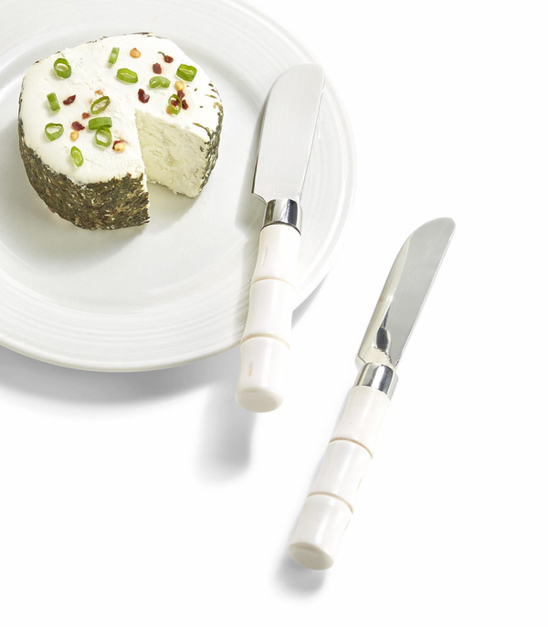 Hampton White Bamboo Style Spreaders Set/2